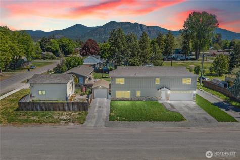 915 W Main / 101 S West Street Chewelah WA 99109