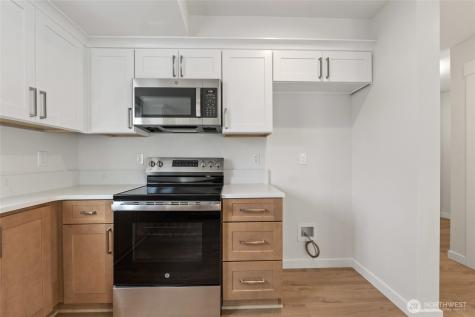 915 W Main / 101 S West Street Chewelah WA 99109