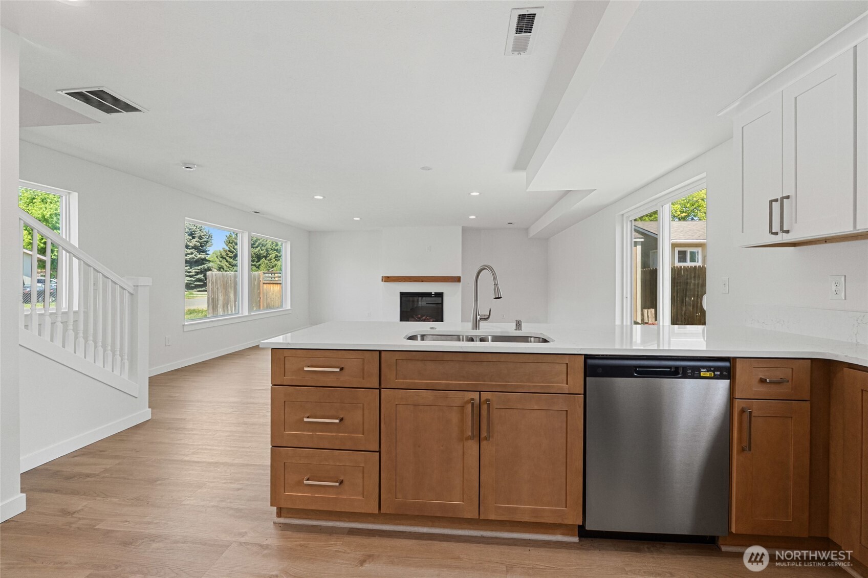 915 W Main / 101 S West Street Chewelah WA 99109