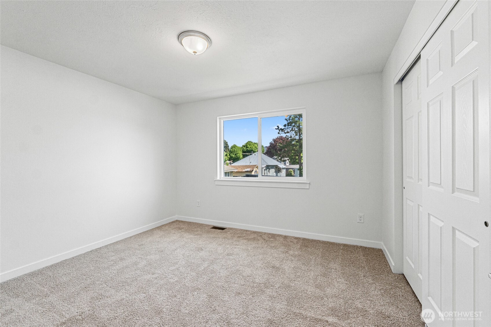 915 W Main / 101 S West Street Chewelah WA 99109