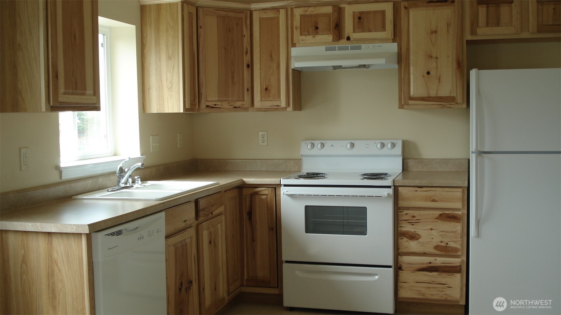 915 W Main / 101 S West Street Chewelah WA 99109