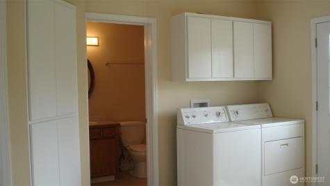 915 W Main / 101 S West Street Chewelah WA 99109