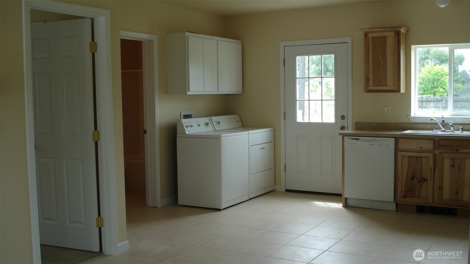 915 W Main / 101 S West Street Chewelah WA 99109