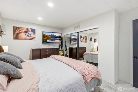 240 Skyline Drive Richland WA 99352