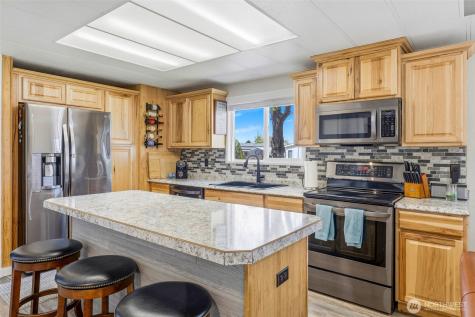 240 Skyline Drive Richland WA 99352