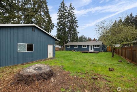 12611 106th Avenue Court E Puyallup WA 98374