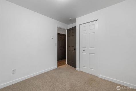 12611 106th Avenue Court E Puyallup WA 98374