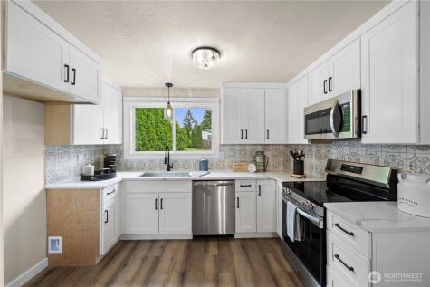 16518 26th Avenue SE Bothell WA 98012