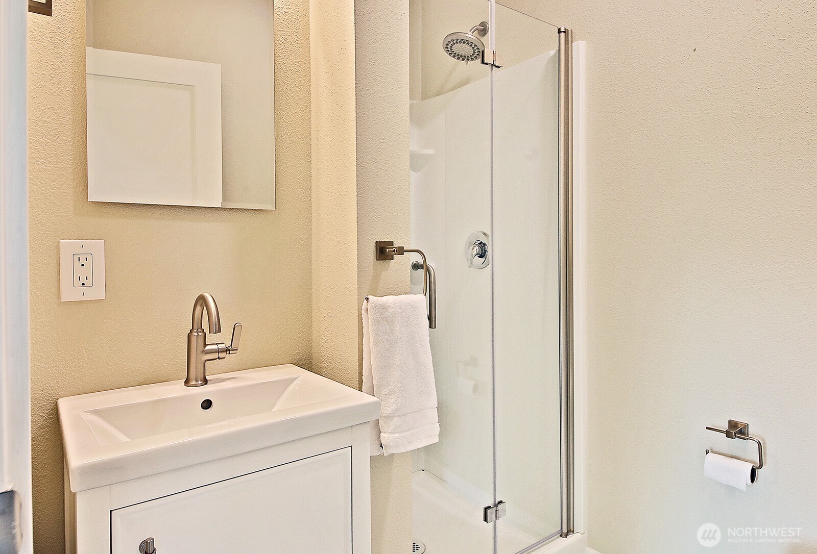2445 Discovery Place Langley WA 98260