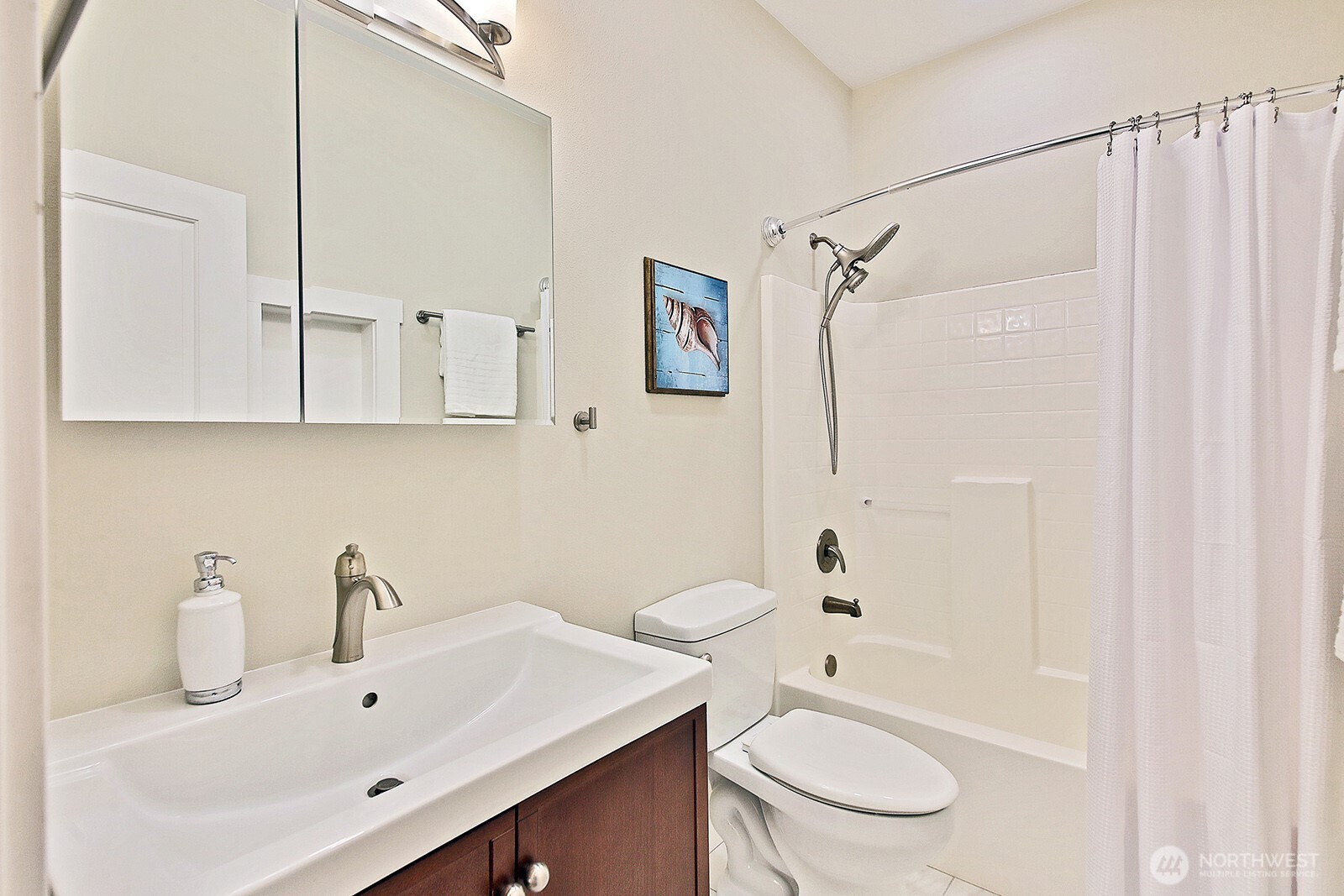 2445 Discovery Place Langley WA 98260