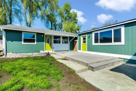 8705 12th Street NE Lake Stevens WA 98258