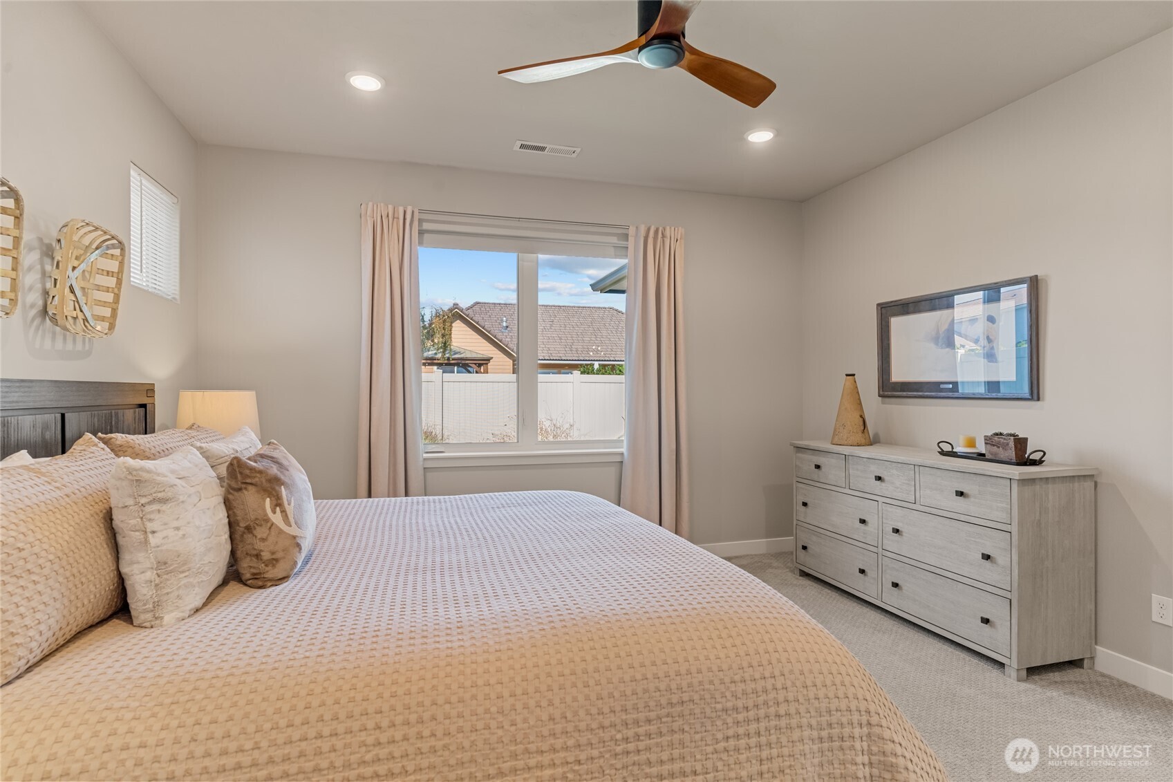 905 N M Loop Drive SW Quincy WA 98848