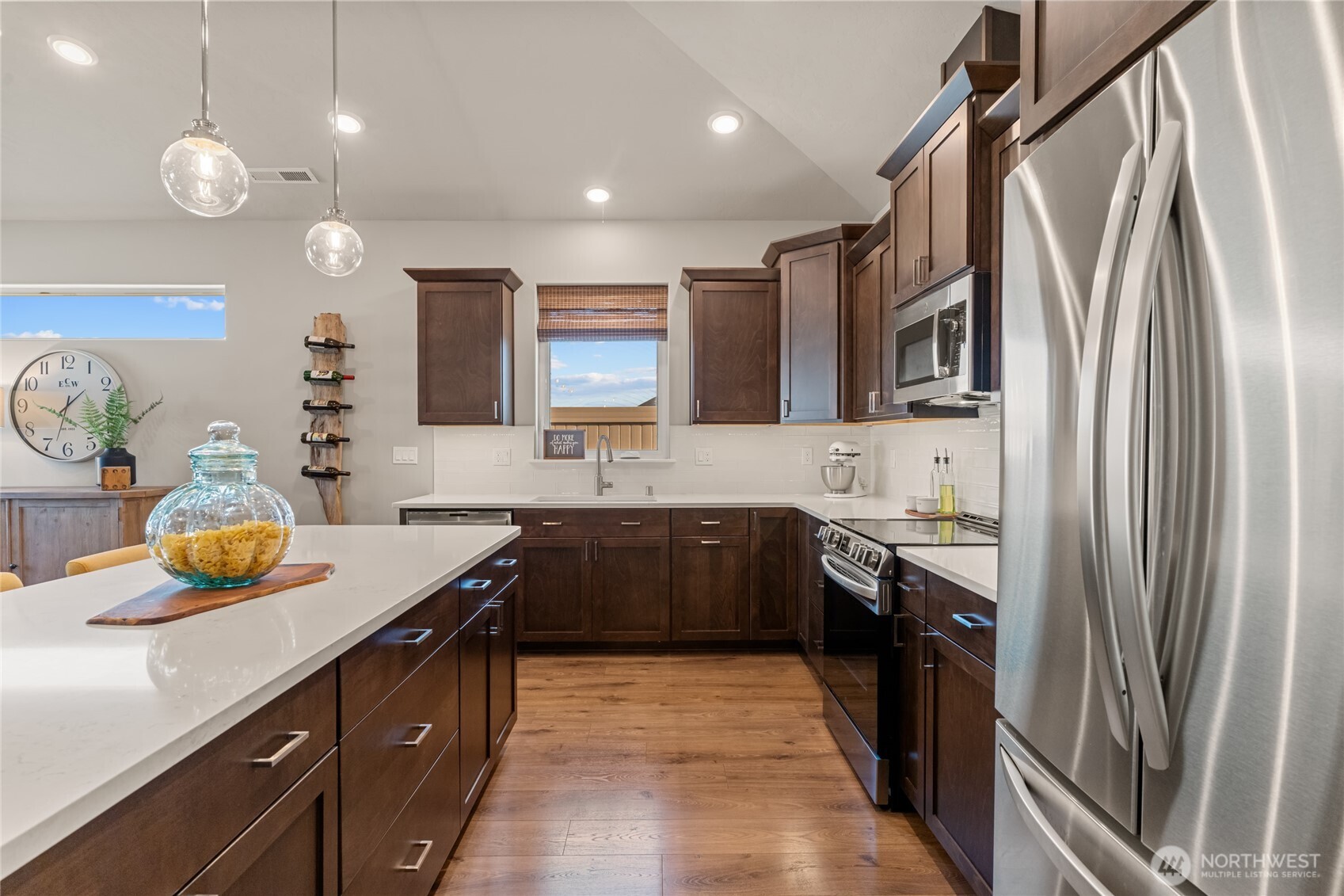 905 N M Loop Drive SW Quincy WA 98848