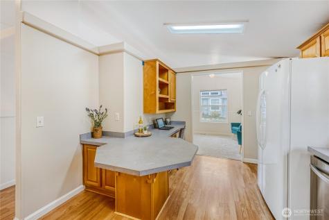 22241 SE 241st Place Maple Valley WA 98038