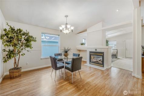 22241 SE 241st Place Maple Valley WA 98038