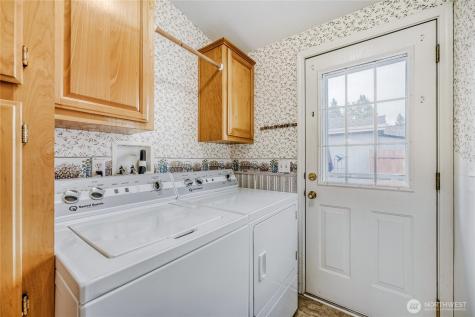 22241 SE 241st Place Maple Valley WA 98038