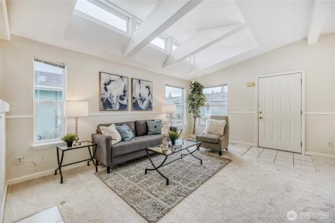 22241 SE 241st Place Maple Valley WA 98038