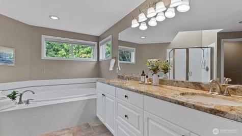 110 247th Avenue SE Sammamish WA 98074