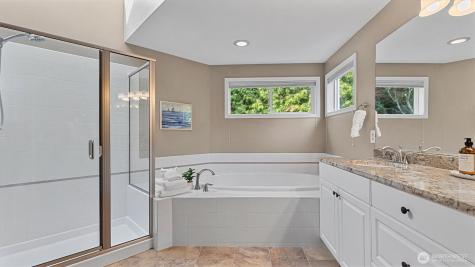 110 247th Avenue SE Sammamish WA 98074