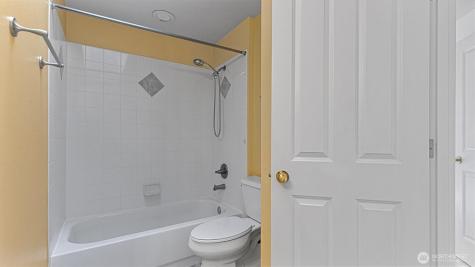 110 247th Avenue SE Sammamish WA 98074