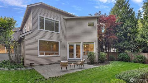 110 247th Avenue SE Sammamish WA 98074