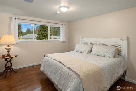 16534 4th Avenue S Burien WA 98148