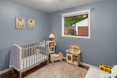 16534 4th Avenue S Burien WA 98148