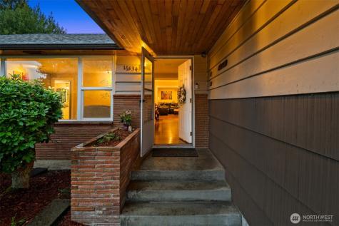 16534 4th Avenue S Burien WA 98148