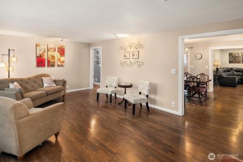16534 4th Avenue S Burien WA 98148
