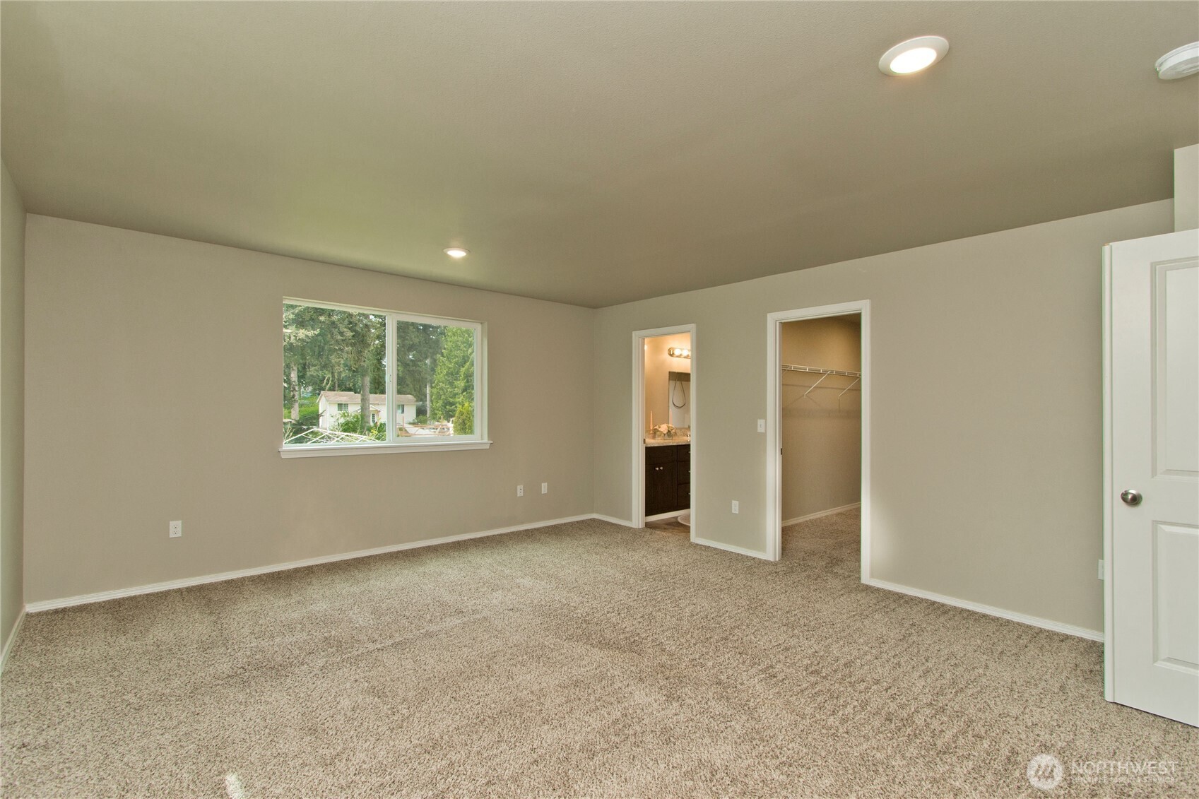 6422 198th Street E Spanaway WA 98387