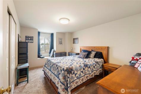 16541 Rainier View Drive SE Yelm WA 98597