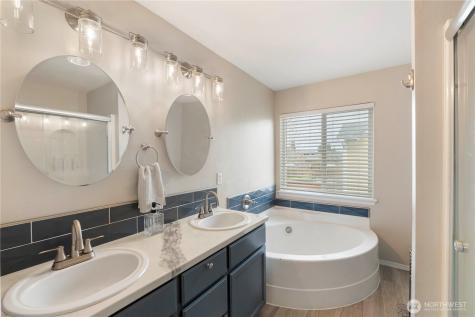 16541 Rainier View Drive SE Yelm WA 98597