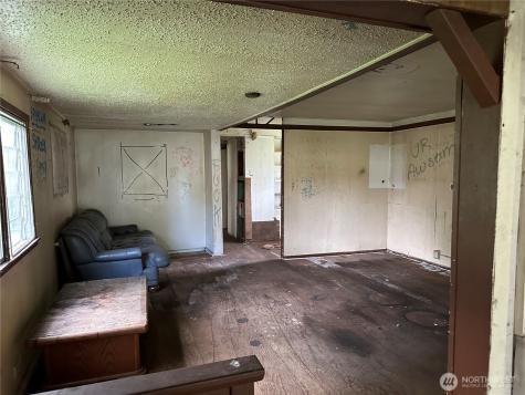 2813 Bona Vista Drive SW Olympia WA 98512
