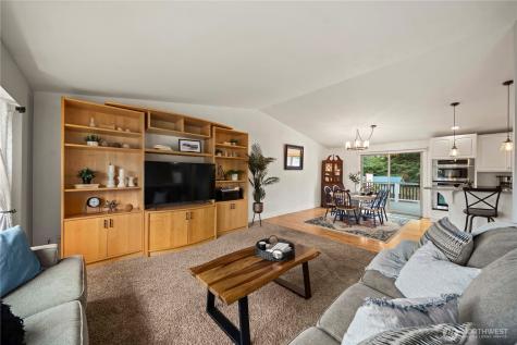 21503 SE 266th Street Maple Valley WA 98038