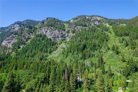 18680 Us Highway 2 Lake Wenatchee WA 98826