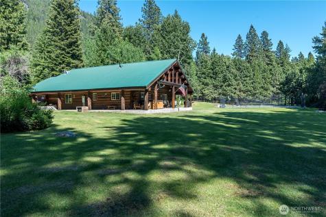 18680 Us Highway 2 Lake Wenatchee WA 98826