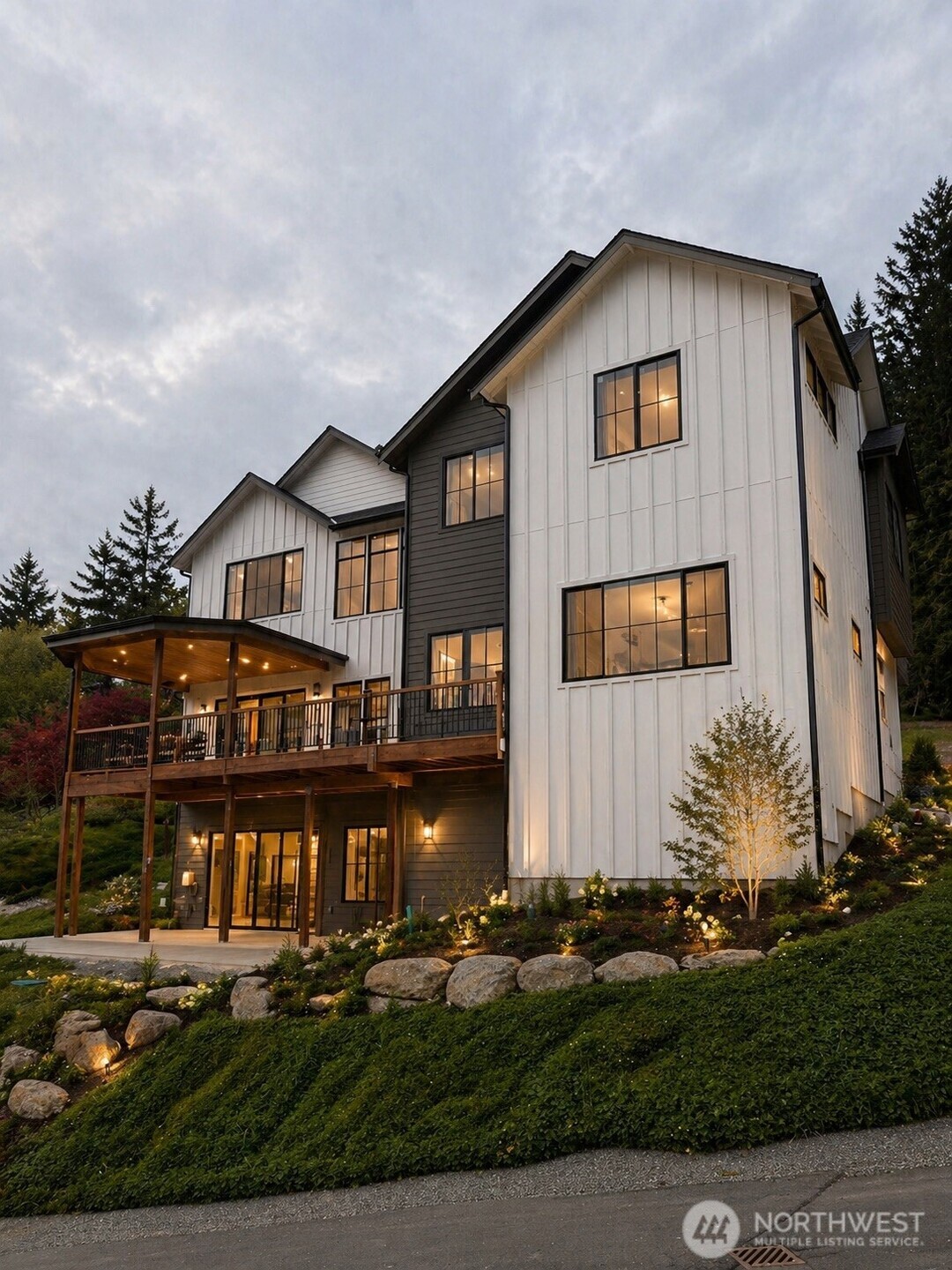 26006 NE 29th Place Redmond WA 98053