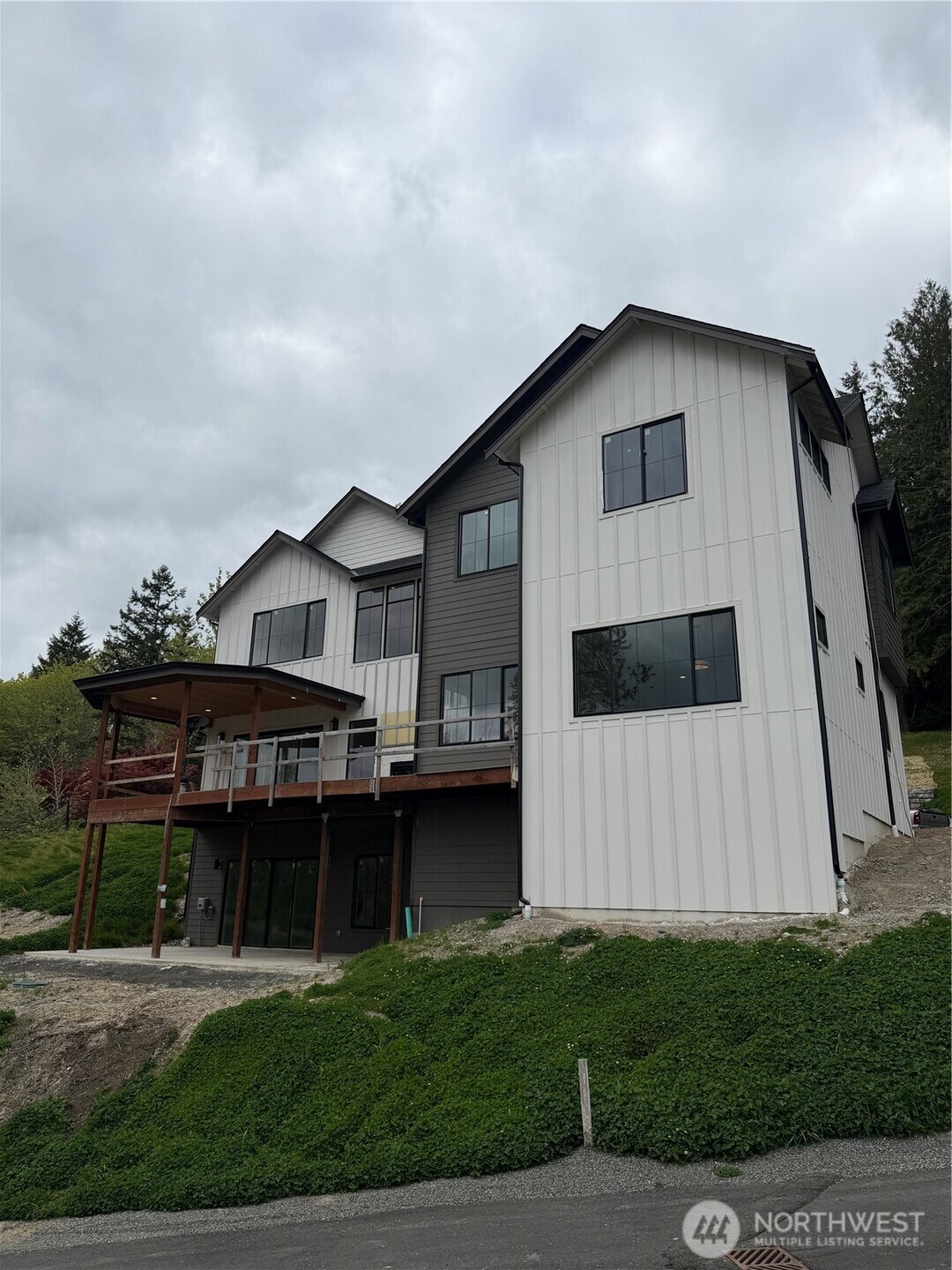 26006 NE 29th Place Redmond WA 98053