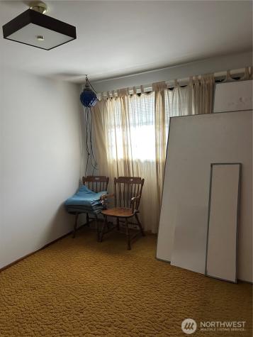 7033 S 116th Place Seattle WA 98178