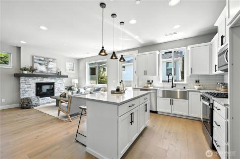 10 Meridian Avenue SE Bothell WA 98012