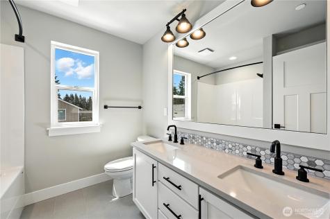 10 Meridian Avenue SE Bothell WA 98012