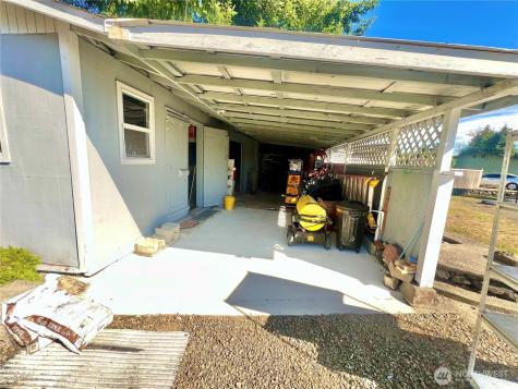 613 Holm Avenue Montesano WA 98563
