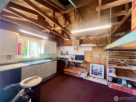 613 Holm Avenue Montesano WA 98563