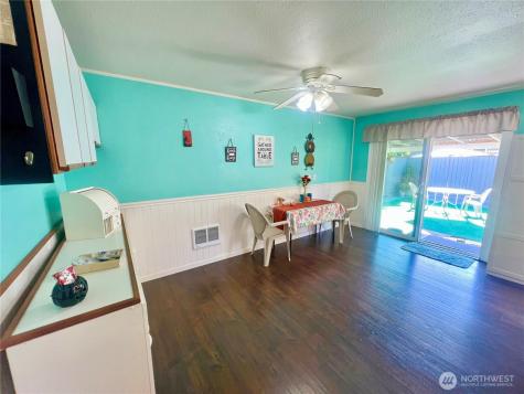 613 Holm Avenue Montesano WA 98563