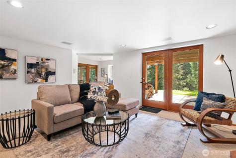 29247 188th Avenue SE Kent WA 98042