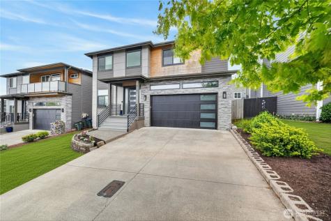2131 Hearthstone Street Ferndale WA 98248