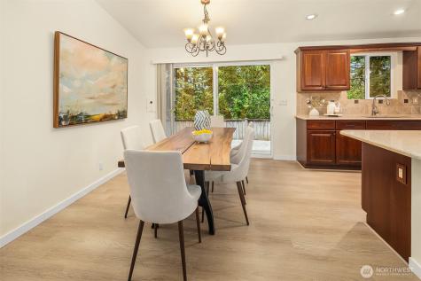 2814 129th Avenue SE Bellevue WA 98005