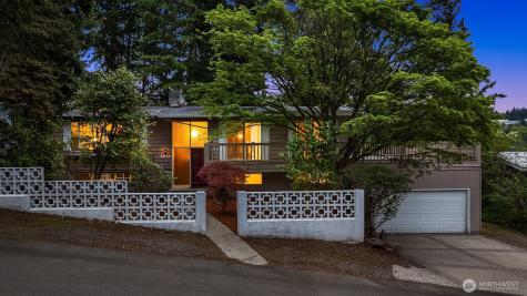 2814 129th Avenue SE Bellevue WA 98005