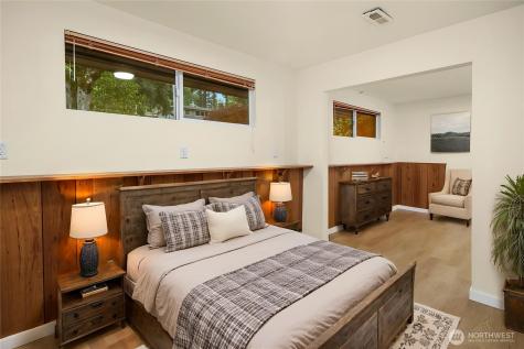 2814 129th Avenue SE Bellevue WA 98005