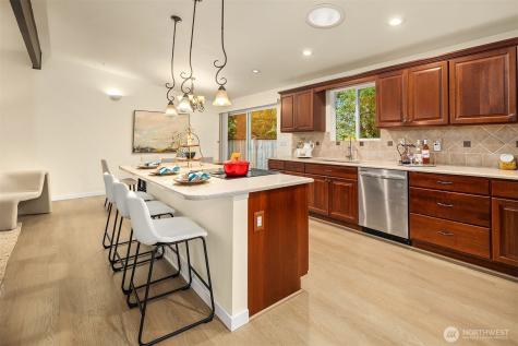 2814 129th Avenue SE Bellevue WA 98005